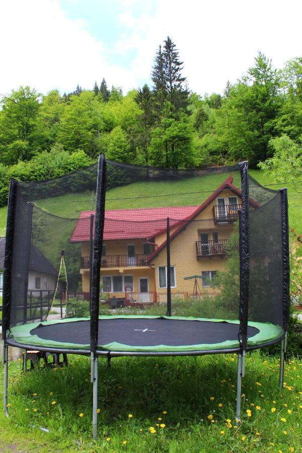 Hotel Casuta De Langa Padure Moeciu De Sus Exterior foto